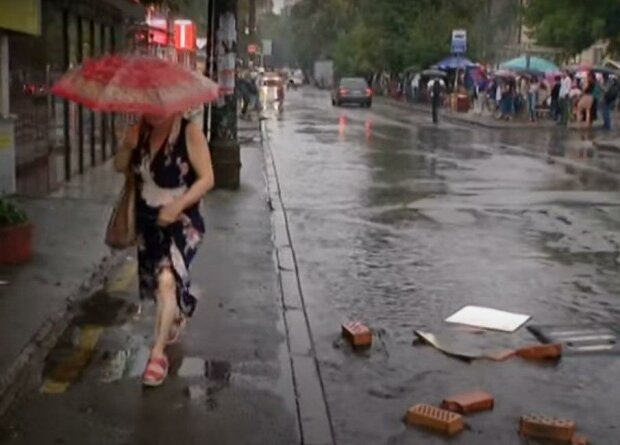 Дожди в Украине. Фото: скрин youtube