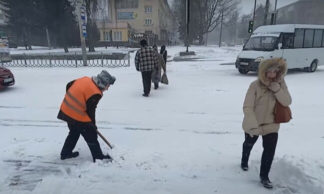 Украину накроет сразу два циклона: сегодня будут и метели, и морозы, и потепление