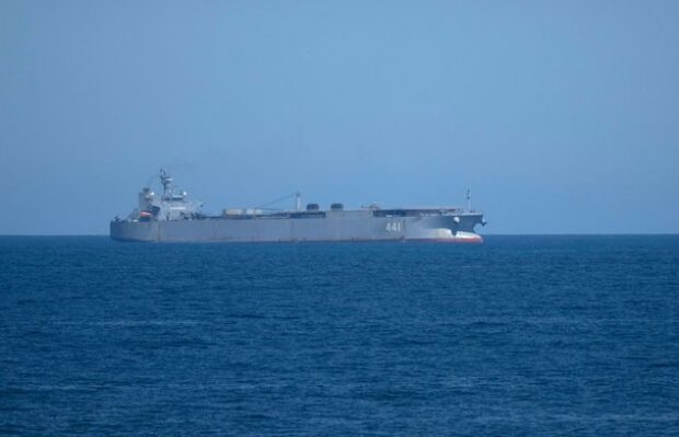 Іранські військові кораблі біля пляжу у Ріо: скрін з мережі