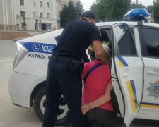 Полиция арестовала преступников. Фото: скриншот Youtube-видео