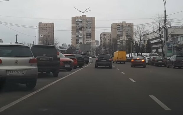 Первый уровень опасности: ГосЧС обратились к украинцам с предупреждением, осторожнее на дорогах
