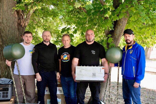 Допомога, що рятує: фонд «Надія», Валерій Дубіль та Микола Томенко підтримали військових і медиків на Херсонщині та Миколаївщині