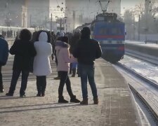 На 5-6 часов дольше в пути: Укразализныця предупредила о задержке поездов