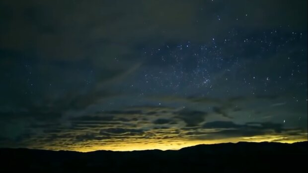 Ночное небо. Фото: скриншот YouTube-видео