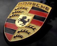 Porsche: скрин с видео