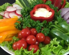 Овощи и зелень.  Фото: скриншот YouTube-видео