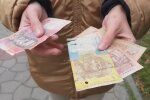 Стало хуже: украинцы рассказали, как изменилось их материальное положение за последний год
