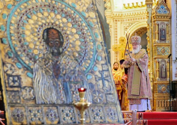 Патриарх Кирилл рассказал о том, почему в православии почитают святых