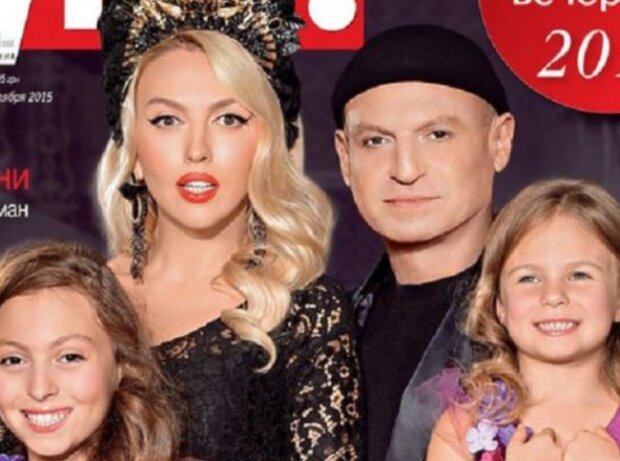 Оля Полякова и ее семья