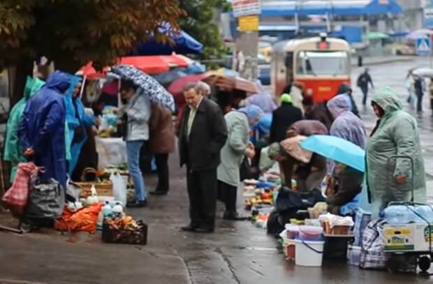 Украинцы обеднеют. Фото: скриншот Youtube-видео