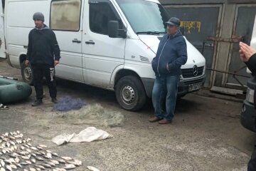 Держекоінспекція присікла незаконний вилов: встигли нарибалити на сотні тисяч