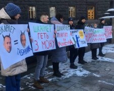 Премьер Денис Шмыгаль встретился со студентами, которые требовали отставку министра Шкарлета