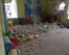 Во время обстрела на Луганщине снаряд боевиков попал в детский сад
